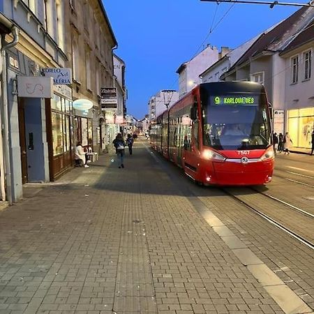 Bada Bing Plaza Lägenhet Bratislava Exteriör bild